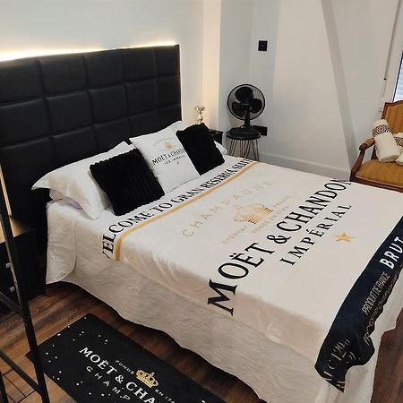 Gran Reserva Suites Centro Alojamiento Entero Логроньо Экстерьер фото